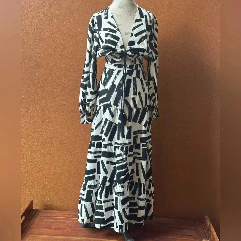 NWT House of Harlow 1960 Black/White Geometric Print Skirt & Top Set Size Large - Picture 3 of 10